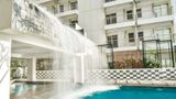 Golden Tulip Essential Tangerang Pool