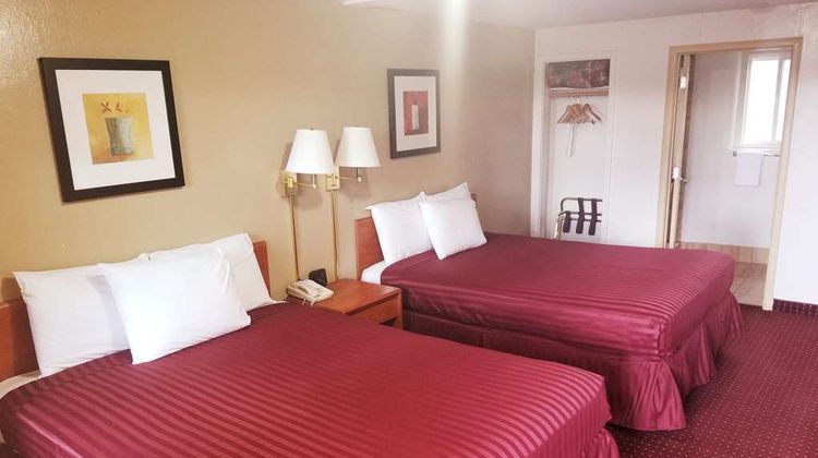 Americas Best Value Inn Williams Room