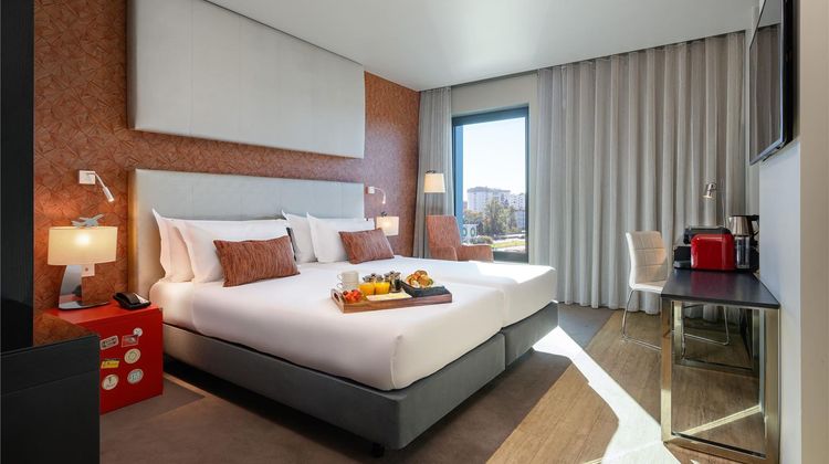 Melia Lisboa Aeroporto Room