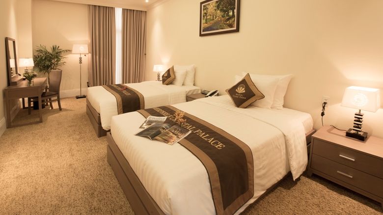 <b>Crystal Palace Hotel Room</b>. Images powered by <a href="https://iceportal.shijigroup.com/" title="IcePortal" target="_blank">IcePortal</a>.