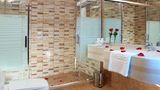 Best Western Plus Salmiya Suite