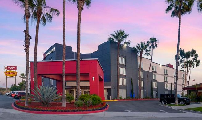Best Western Plus Commerce Hotel Exterior