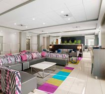 Best Western Plus Commerce Hotel Lobby