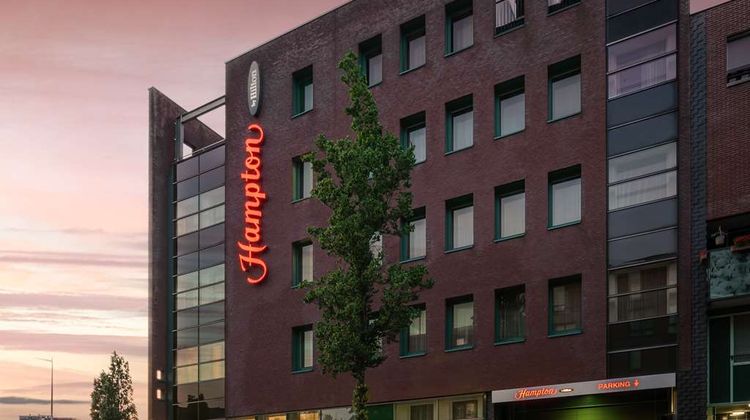 Hampton by Hilton Amsterdam Centre East Exterior