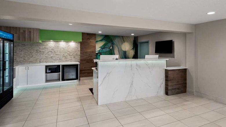 <b>Wyndham Garden Ankeny Lobby</b>. Images powered by <a href="https://iceportal.shijigroup.com/" title="IcePortal" target="_blank">IcePortal</a>.