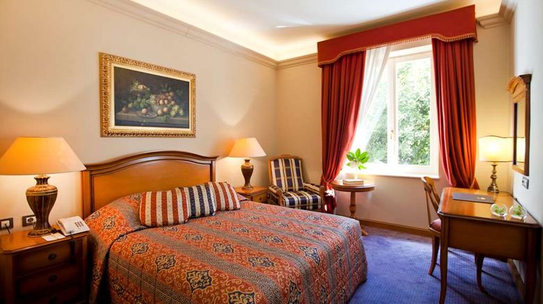 <b>Villa Glavic Room</b>. Images powered by <a href="https://iceportal.shijigroup.com/" title="IcePortal" target="_blank">IcePortal</a>.