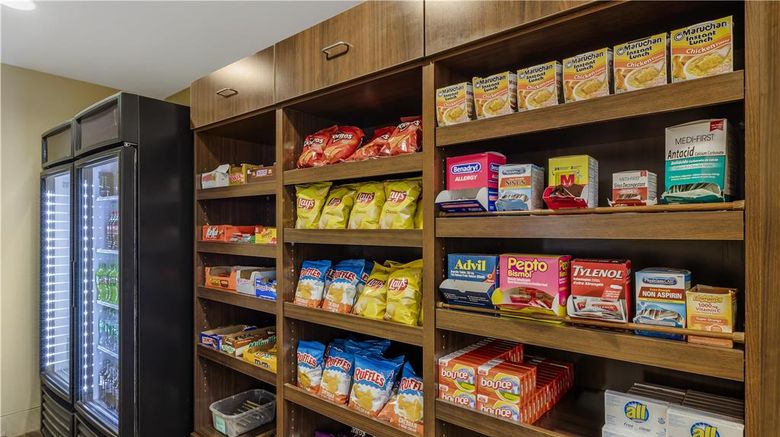 <b>Best Western Plus Hudson Hotel & Suites Other</b>. Images powered by <a href="https://iceportal.shijigroup.com/" title="IcePortal" target="_blank">IcePortal</a>.