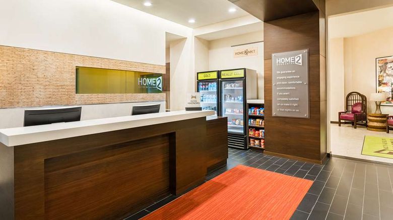 <b>Home2 Suites Atlanta Downtown Lobby</b>. Images powered by <a href="https://iceportal.shijigroup.com/" title="IcePortal" target="_blank">IcePortal</a>.