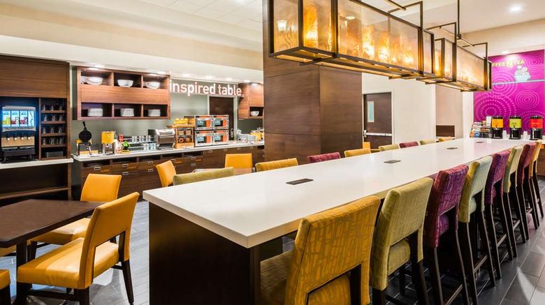 <b>Home2 Suites Atlanta Downtown Restaurant</b>. Images powered by <a href="https://iceportal.shijigroup.com/" title="IcePortal" target="_blank">IcePortal</a>.