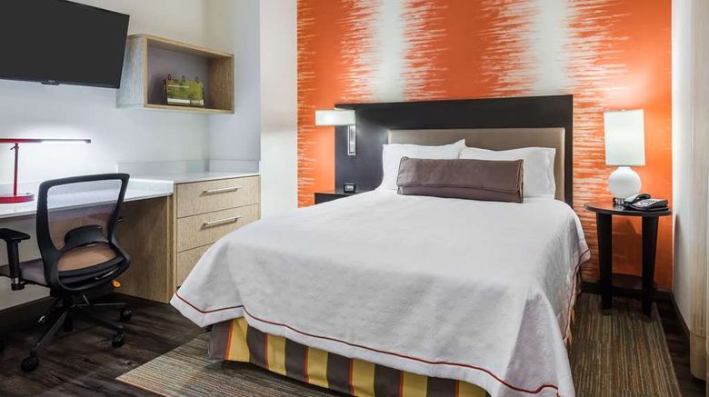 <b>Home2 Suites Atlanta Downtown Room</b>. Images powered by <a href="https://iceportal.shijigroup.com/" title="IcePortal" target="_blank">IcePortal</a>.