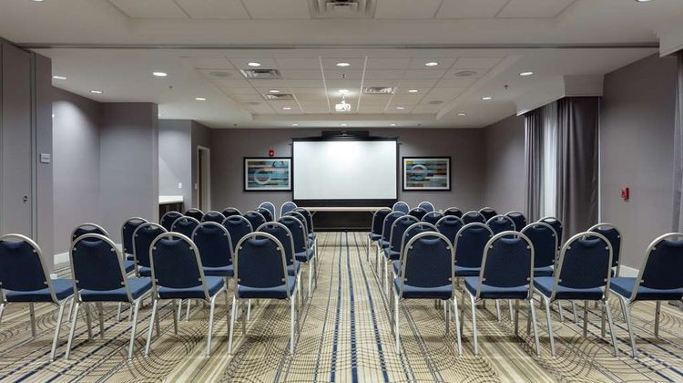 Hampton Inn Emerson LakePoint Meeting