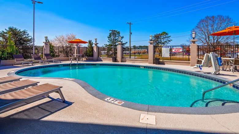 <b>Best Western Travelers Rest/Greenville Pool</b>. Images powered by <a href="https://iceportal.shijigroup.com/" title="IcePortal" target="_blank">IcePortal</a>.