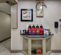Best Western Waldo Inn & Suites Lobby