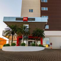 Ibis Chapeco