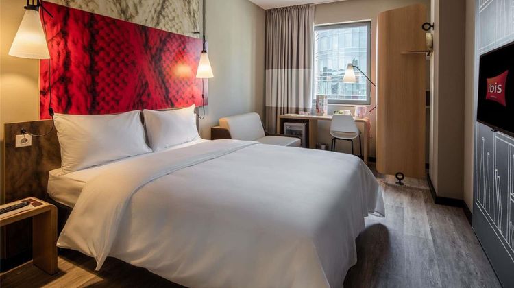 Ibis Istanbul West Exterior