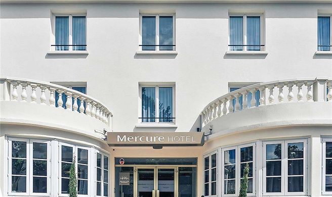 Mercure Paris Saint Cloud Hippodrome Exterior