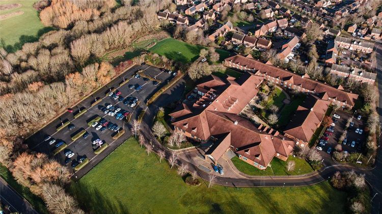 Mercure Daventry Court Hotel & Spa Exterior