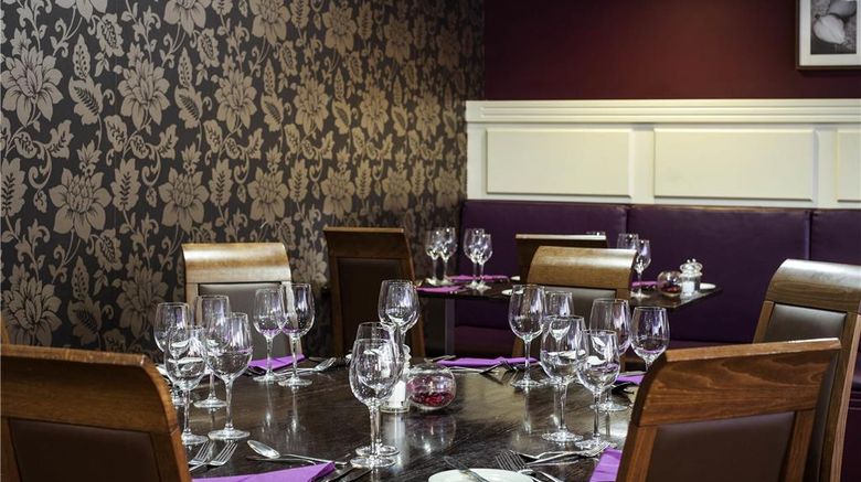 <b>Mercure Dartford Brands Hatch Hotel Restaurant</b>. Images powered by <a href="https://iceportal.shijigroup.com/" title="IcePortal" target="_blank">IcePortal</a>.