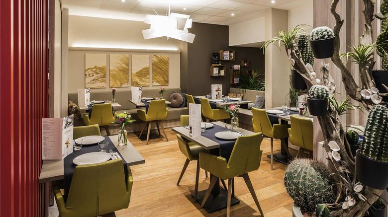 <b>Hotel Mercure Oostende Restaurant</b>. Images powered by <a href="https://iceportal.shijigroup.com/" title="IcePortal" target="_blank">IcePortal</a>.