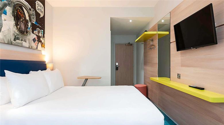 <b>Ibis Styles London Heathrow Airport Room</b>. Images powered by <a href="https://iceportal.shijigroup.com/" title="IcePortal" target="_blank">IcePortal</a>.