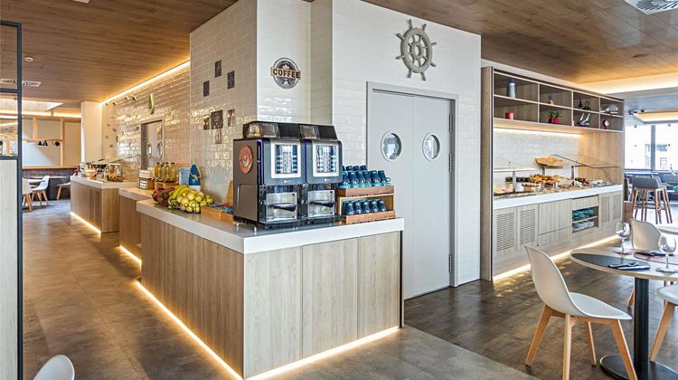 Ibis Styles Lisboa Embaixador Exterior