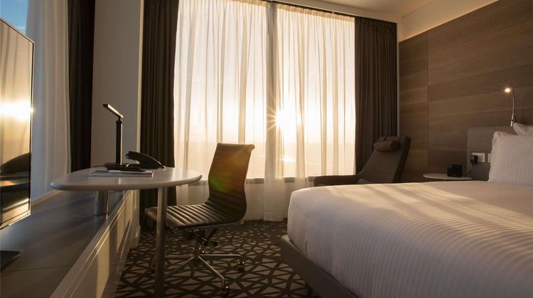 Pullman Sydney Airport Hotel Exterior