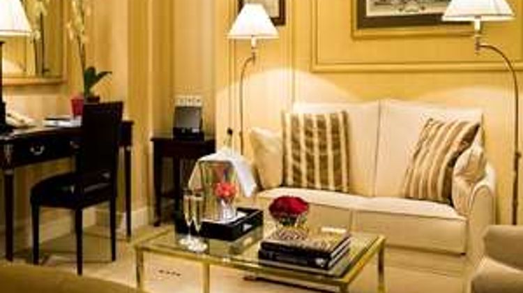 Hotel Francois 1er Suite