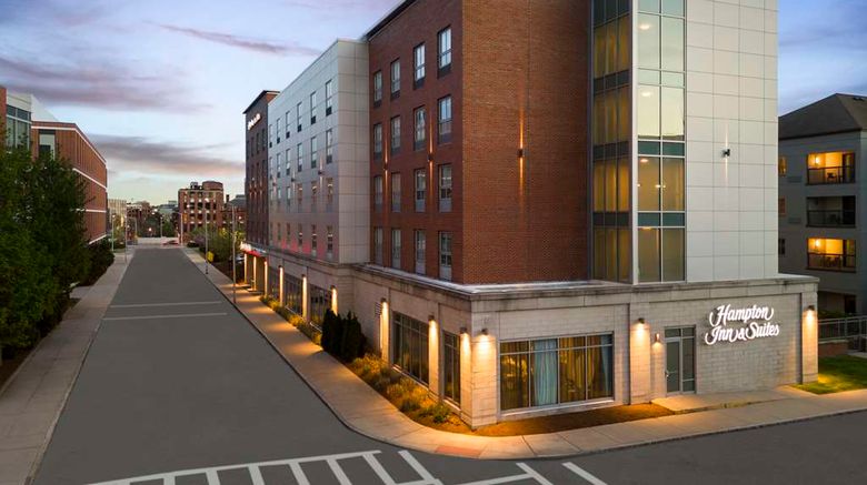<b>Hampton Inn & Suites Worcester Exterior</b>. Images powered by <a href="https://iceportal.shijigroup.com/" title="IcePortal" target="_blank">IcePortal</a>.