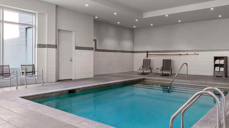 Hampton Inn & Suites Worcester Pool