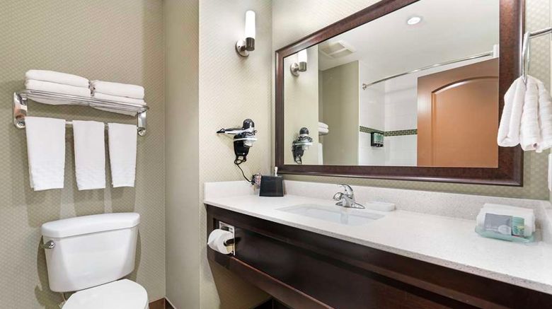 <b>Best Western Pacific Inn Room</b>. Images powered by <a href="https://iceportal.shijigroup.com/" title="IcePortal" target="_blank">IcePortal</a>.