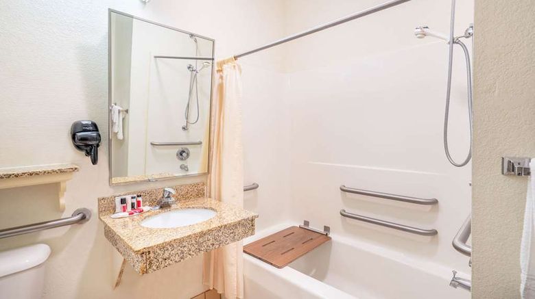 <b>Baymont by Wyndham Albany Room</b>. Images powered by <a href="https://iceportal.shijigroup.com/" title="IcePortal" target="_blank">IcePortal</a>.