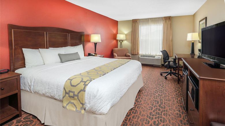 <b>Baymont Inn Oklahoma City/Quail Springs Room</b>. Images powered by <a href="https://iceportal.shijigroup.com/" title="IcePortal" target="_blank">IcePortal</a>.