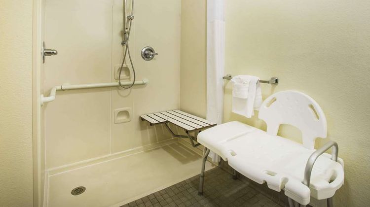 Days Inn Florence Near Civic Center Room