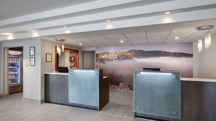 La Quinta Inn & Suites Pocatello Lobby