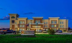 La Quinta Inn & Suites Luling