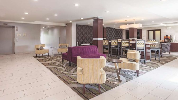 La Quinta Inn & Suites, Powell Lobby