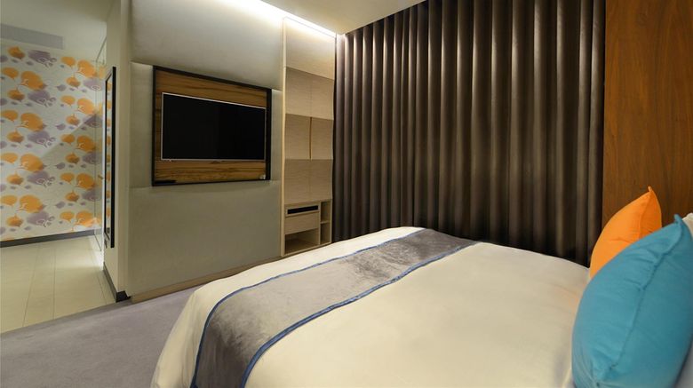 <b>Golden Tulip Glory Fine Hotel Room</b>. Images powered by <a href="https://iceportal.shijigroup.com/" title="IcePortal" target="_blank">IcePortal</a>.