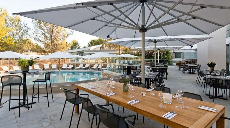 <b>Golden Tulip Sophia Antipolis Hotel Restaurant</b>. Images powered by <a href="https://iceportal.shijigroup.com/" title="IcePortal" target="_blank">IcePortal</a>.