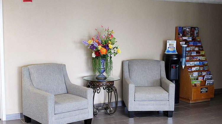 Baymont Inn & Suites Springfield Lobby