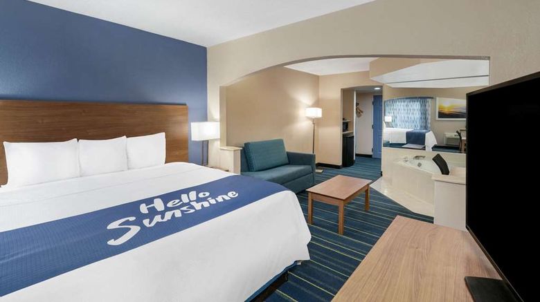 <b>Days Inn Panama City Room</b>. Images powered by <a href="https://iceportal.shijigroup.com/" title="IcePortal" target="_blank">IcePortal</a>.