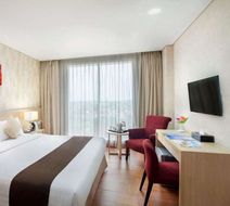 Days Hotel & Suites Jakarta Room
