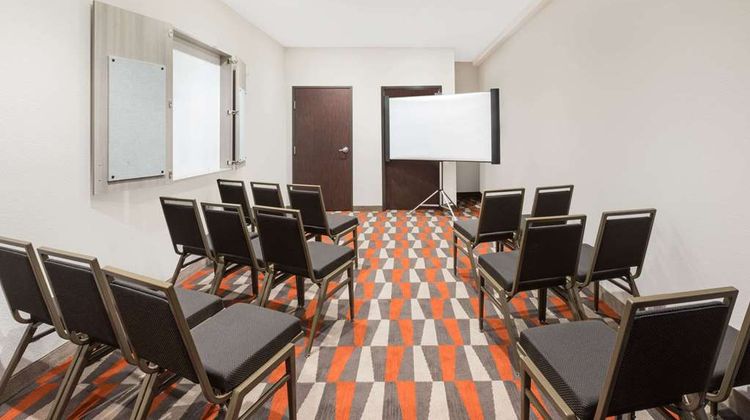 Microtel Inn & Suites by Wyndham Perry Meeting