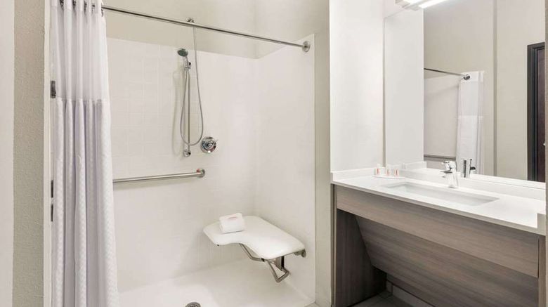 <b>Microtel Inn & Suites by Wyndham Perry Room</b>. Images powered by <a href="https://iceportal.shijigroup.com/" title="IcePortal" target="_blank">IcePortal</a>.