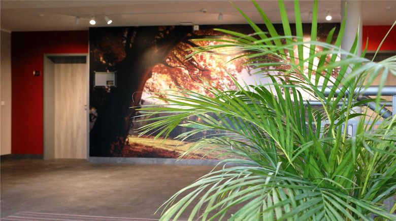 <b>Best Western Hotel Erfurt-Apfelstaedt Lobby</b>. Images powered by <a href="https://iceportal.shijigroup.com/" title="IcePortal" target="_blank">IcePortal</a>.