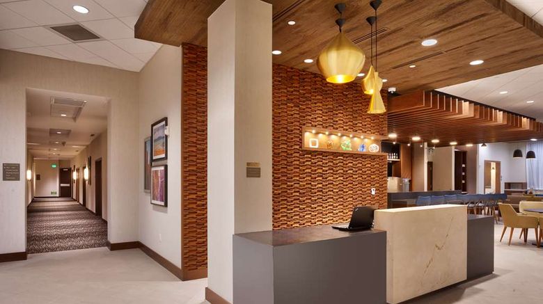 <b>Hyatt Place Salt Lake City Farmington Lobby</b>. Images powered by <a href="https://iceportal.shijigroup.com/" title="IcePortal" target="_blank">IcePortal</a>.