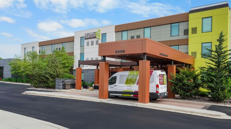 Home2 Suites by Hilton Milwaukee Airport Exterior