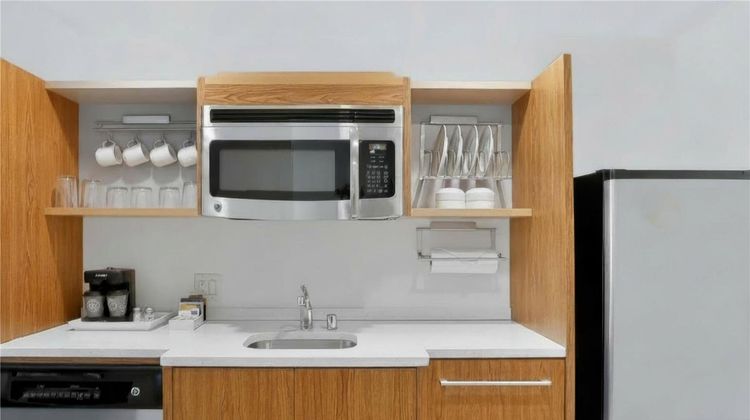 Home2 Suites by Hilton Milwaukee Airport Other