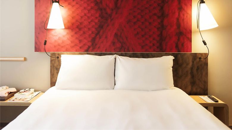 <b>Ibis De Haan Room</b>. Images powered by <a href="https://iceportal.shijigroup.com/" title="IcePortal" target="_blank">IcePortal</a>.