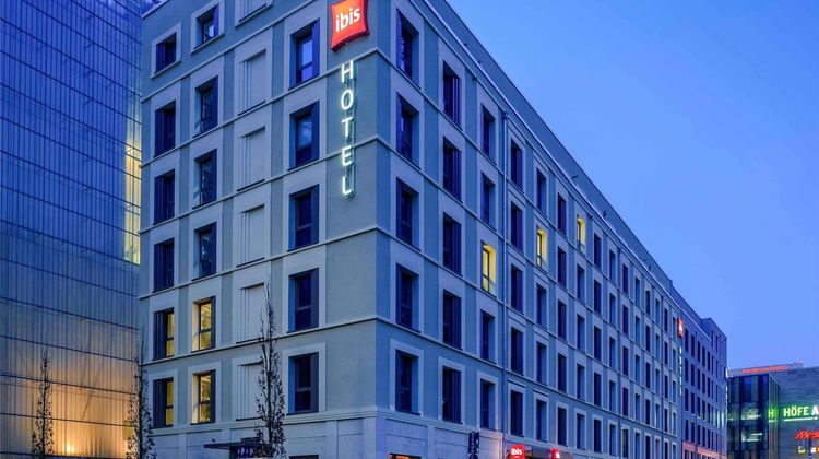 Hotel Ibis Leipzig City Exterior