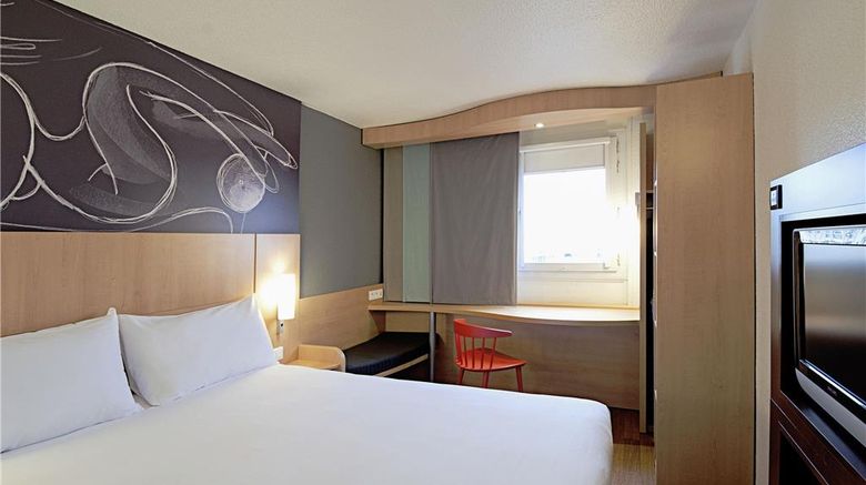 <b>Ibis Santos Valongo Room</b>. Images powered by <a href="https://iceportal.shijigroup.com/" title="IcePortal" target="_blank">IcePortal</a>.